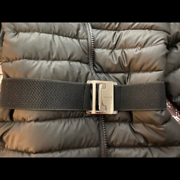 PINKO black puffer jacket 3/4 sleeve in mint condition - Picture 2 of 3